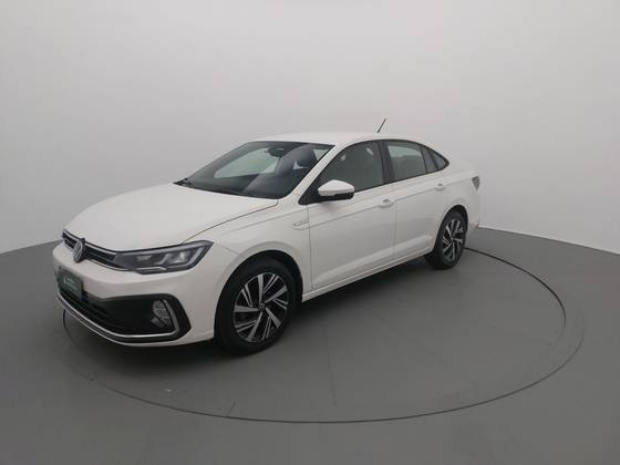 VOLKSWAGEN VIRTUS 1.0 200 TSI HIGHLINE AUTOMÁTICO